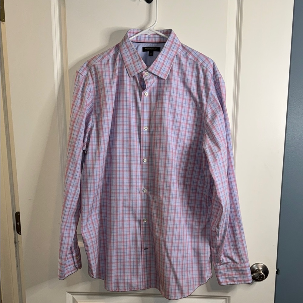 Banana Republic Men's Pink and Blue Plaid Shirt